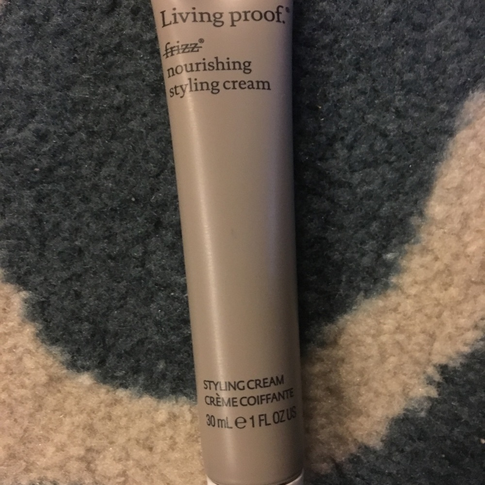 Living Proof No Frizz Nourishing Styling Creme